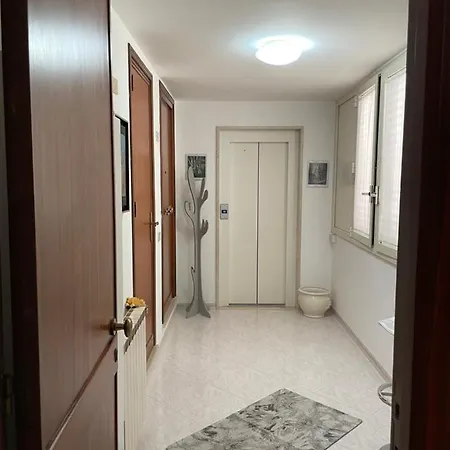 לינה וארוחת בוקר Centro Storico מרסאלה